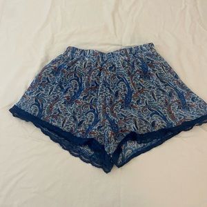 Lush soft shorts size small